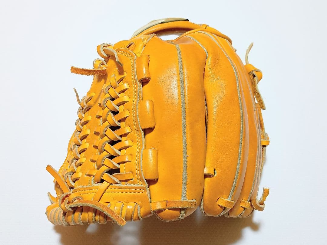 【美品】ミズノ　グローバルエリート　Ｌseries　軟式野球　内野手用　グラブ